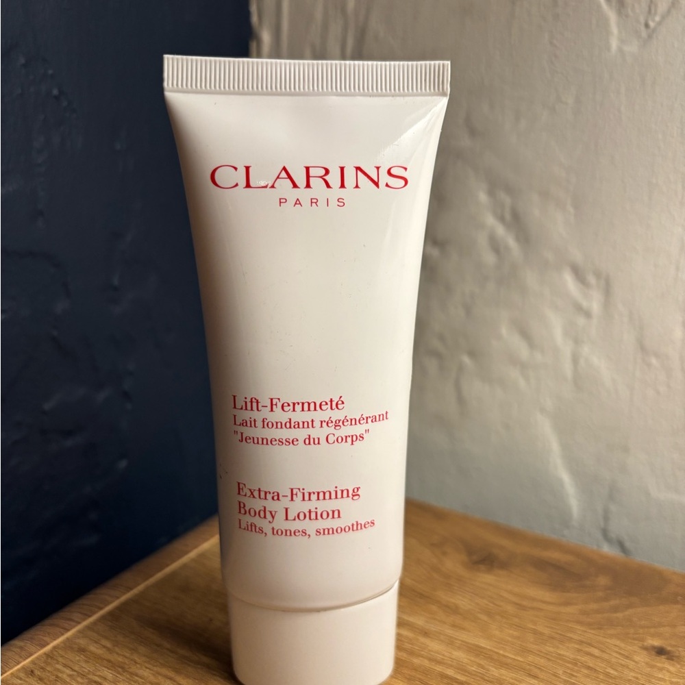Clarins Lift-Fermeté Extra-Firming Body Lotion